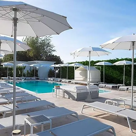 Hotel Il Leone Di Mare 3*