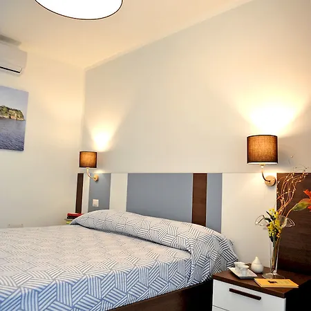 Il Leone Di Mare 3* Procida