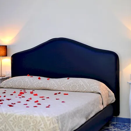 Il Leone Di Mare Hotel Procida