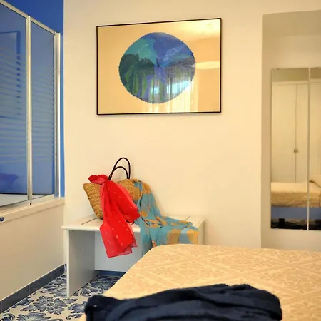 Il Leone Di Mare Procida