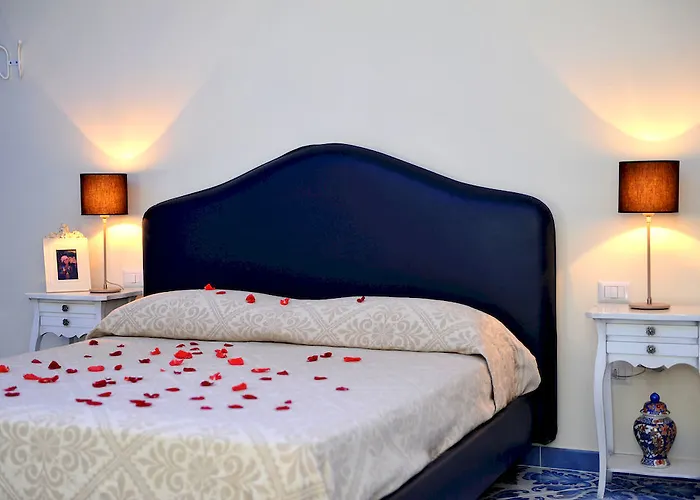 Il Leone Di Mare Отель Прочида